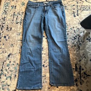 Levi's Curvy Bootcut Jeans